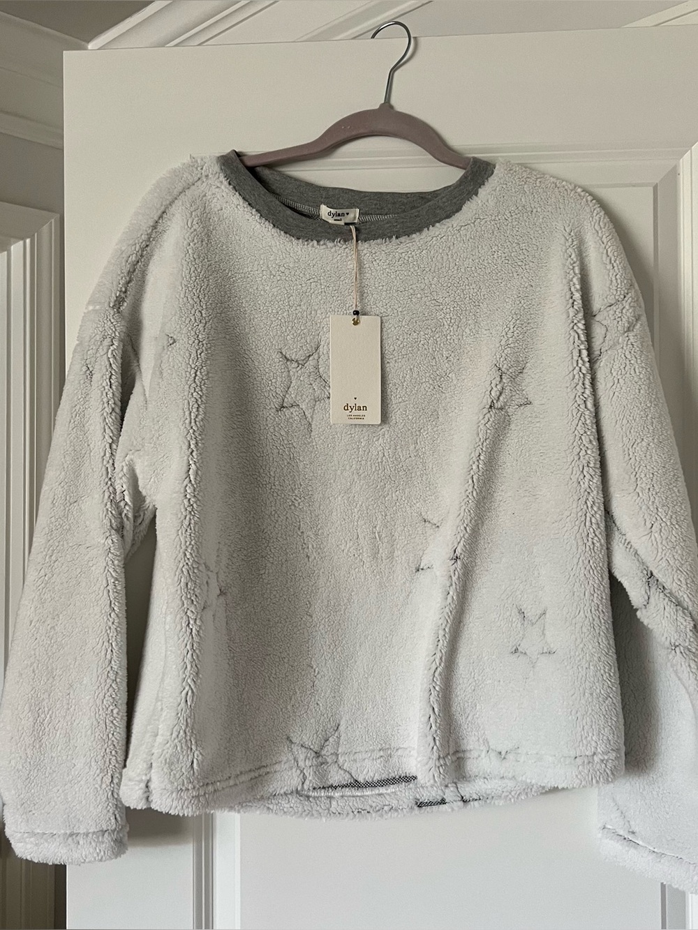 Dylan White Fleece Pullover